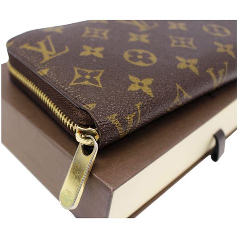 zippy wallet Louis Vuitton